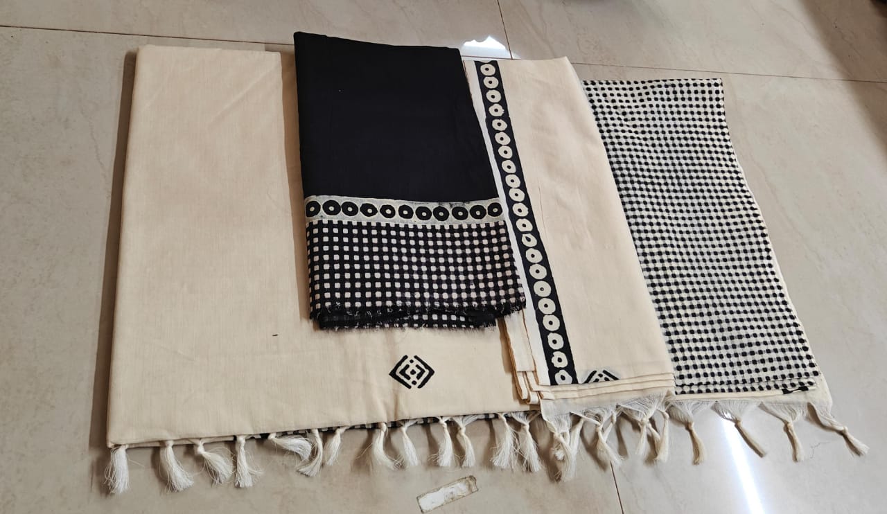 South cotton saree with double silk blouse rate Rs 800