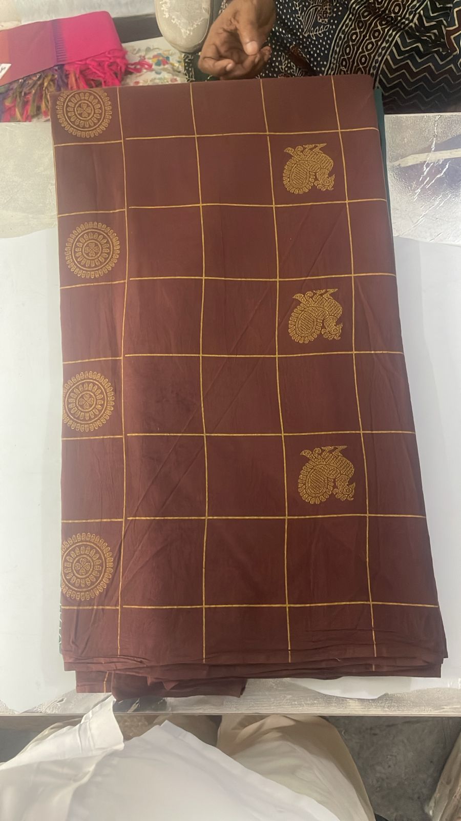MUL MUL SOFT COTTON BLOCK PRINTED SAREES WITH BLOUSE.ELEGANT DESIGN.